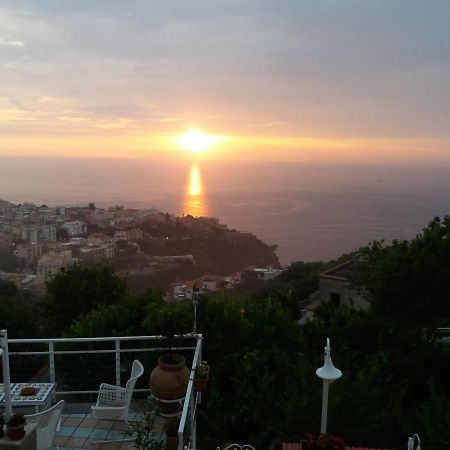 Bed and Breakfast Garden On The Sea Vico Equense Exteriér fotografie